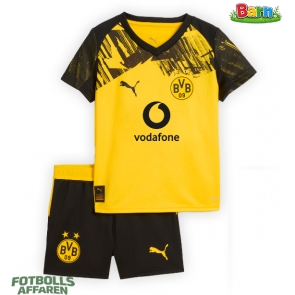Borussia Dortmund Hemmaställ Barn 2025-26 Kortärmad (+ Korta byxor)